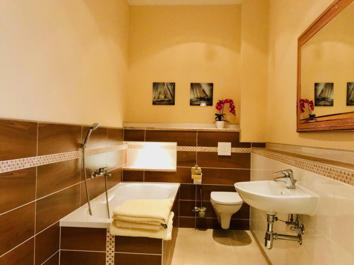 Appartement Mediterrane Luxusferienwohnung 5, Berlin- Koepenick, Am Mueggelsee Berlijn